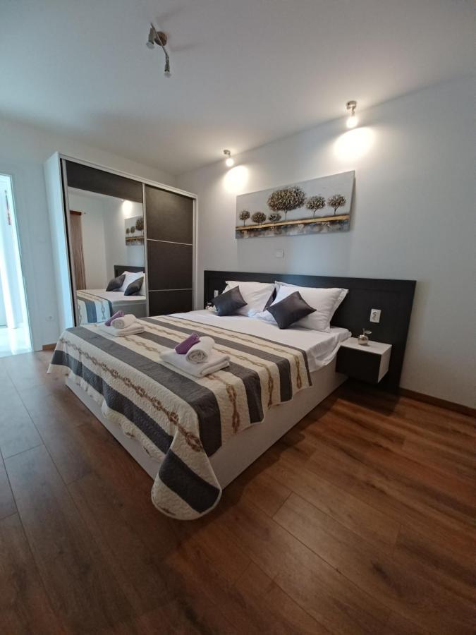 Luxury Apartment Cvita 珀德垂那 外观 照片