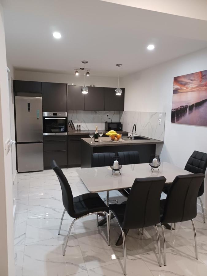 Luxury Apartment Cvita 珀德垂那 外观 照片