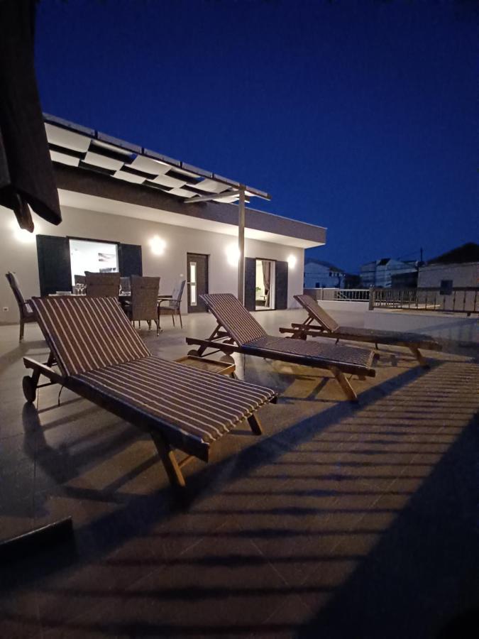 Luxury Apartment Cvita 珀德垂那 外观 照片