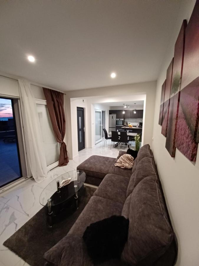 Luxury Apartment Cvita 珀德垂那 外观 照片